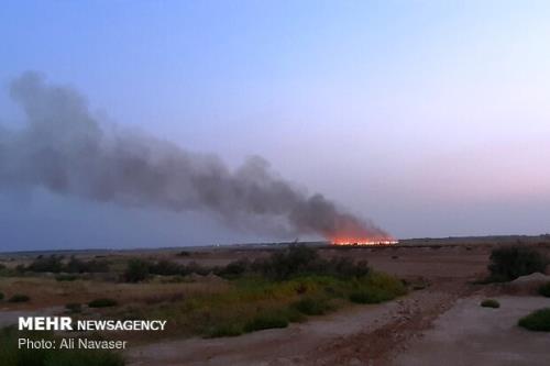 برخورد قانونی با عاملان سوزاندن کاه و کلش در خوزستان می شود